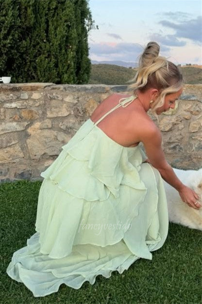 Chic Green Halter Neck A-Line Sleeveless Ruffle Prom Dress