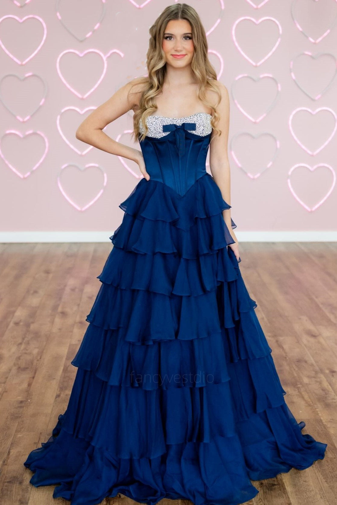 Strapless Sequin Beaded Boned Ruffle A-Line Chiffon Prom Dress FancyVestido Strapless Sequin Beaded Boned Ruffle A-Line Chiffon Prom Dress FancyVestido