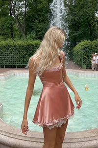 Fashion A-Line Straps Lace Appliques Satin Mini Homecoming Dress