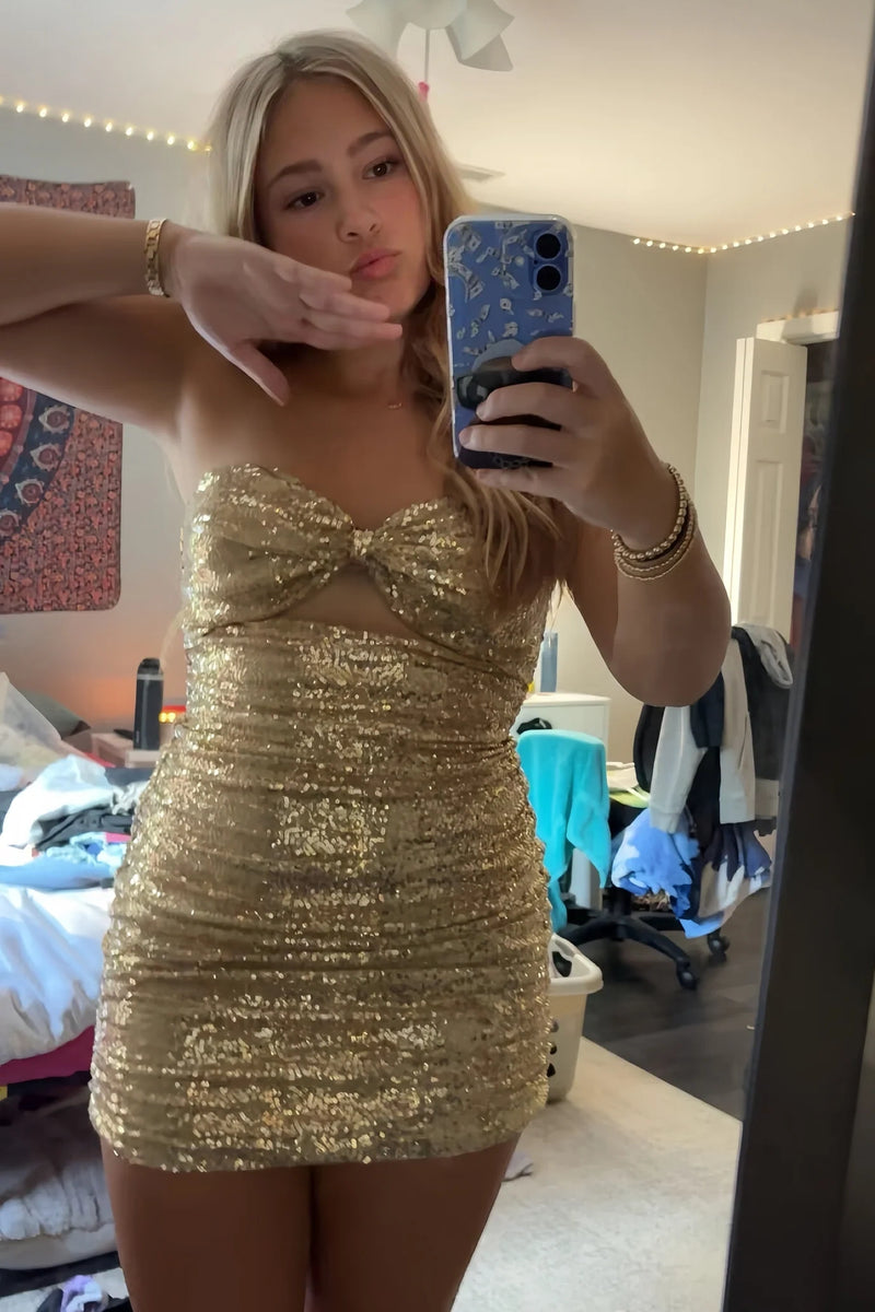 Fashion Sweetheart Strapless Pleated Fitted Mini Sequin Homecoming Dress