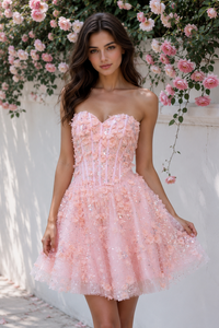 Floral Appliques Sweetheart Strapless A-Line Homecoming Dress