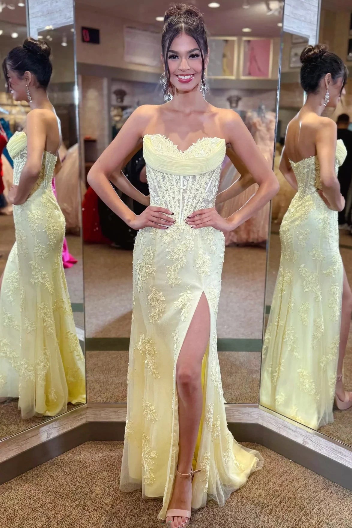 Hot Lace Strapless Zipper-Up Mermaid Floor-Length Party Prom Dress