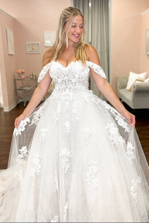 Lace A-Line Sweetheart Off-Shoulder Wedding Dress With Train