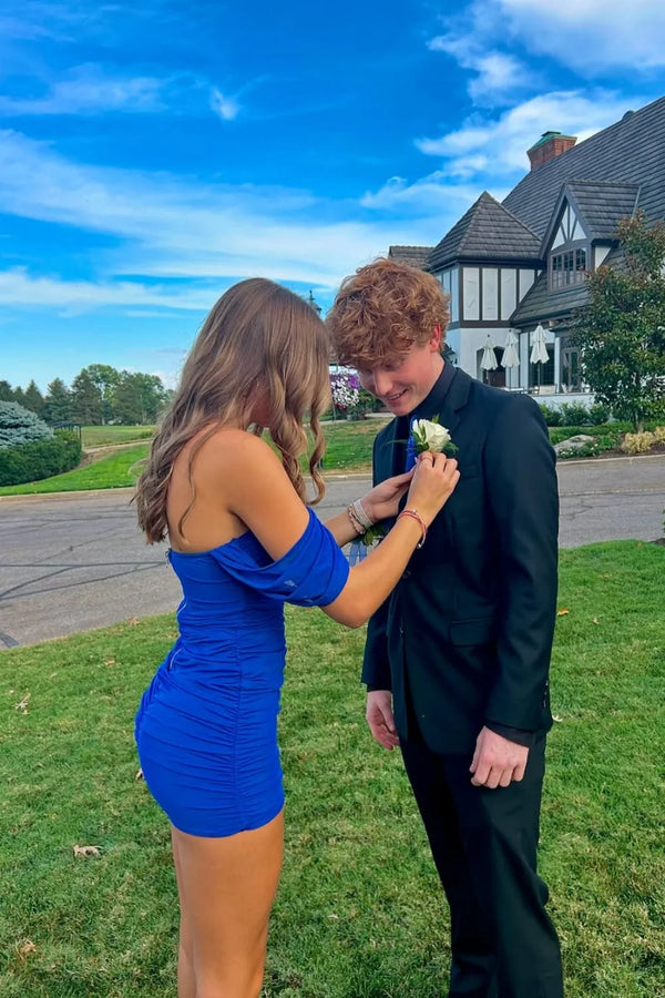 Off Shoulder Ruched Tight Tulle Short Homecoming Dress