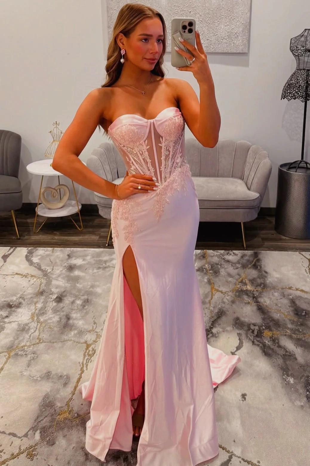 Pink Sweetheart Sleeveless Satin Appliques Mermaid Party Prom Dress