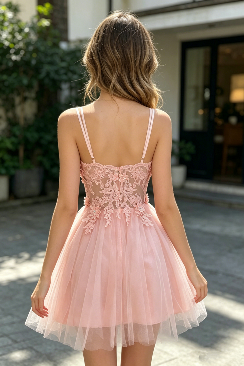 Pretty Pink A-Line Lace And Tulle Short Party Homecoming Dress