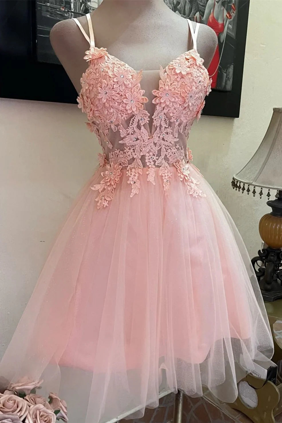 Pretty Pink A-Line Lace And Tulle Short Party Homecoming Dress