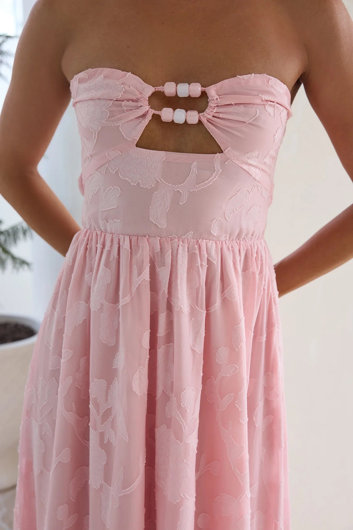 Pretty Satin A-Line Strapless Empire Floral Party Prom Dress