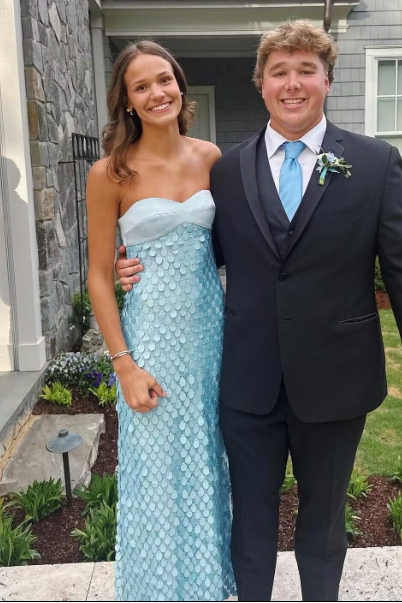 Chic Sweetheart Blue Sequin Maxi Prom Dress