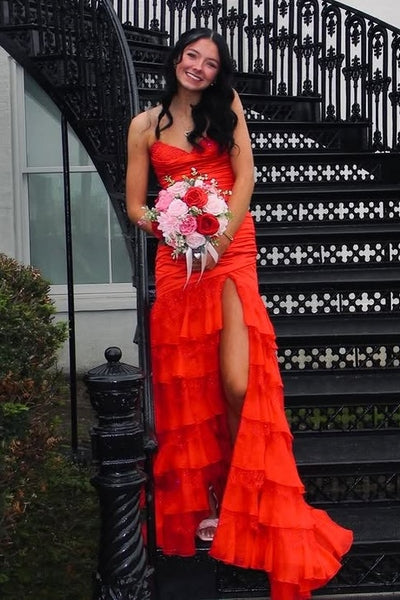 Red V-Neck Strapless Pleated Tiered Party Prom Dress With Leg Slit 