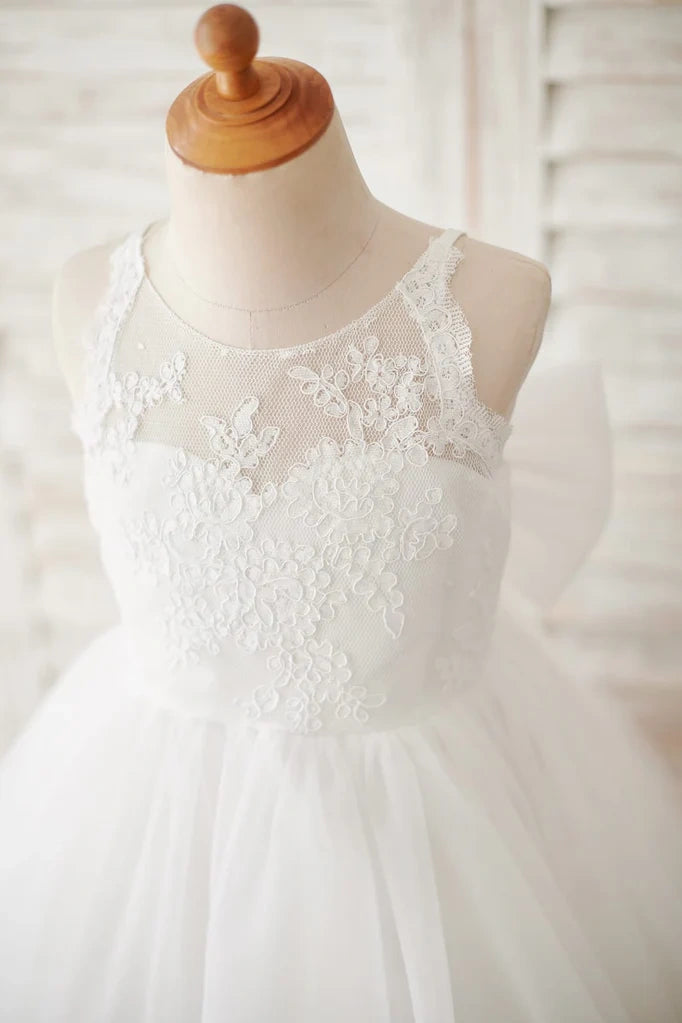 Round Backless A-Line Tulle Flower Girl Dress With Bow