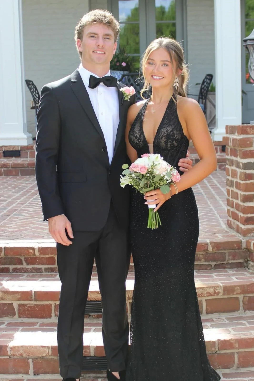 Sexy Black Low V-Neck Halter Backless Mermaid Party Prom Dress