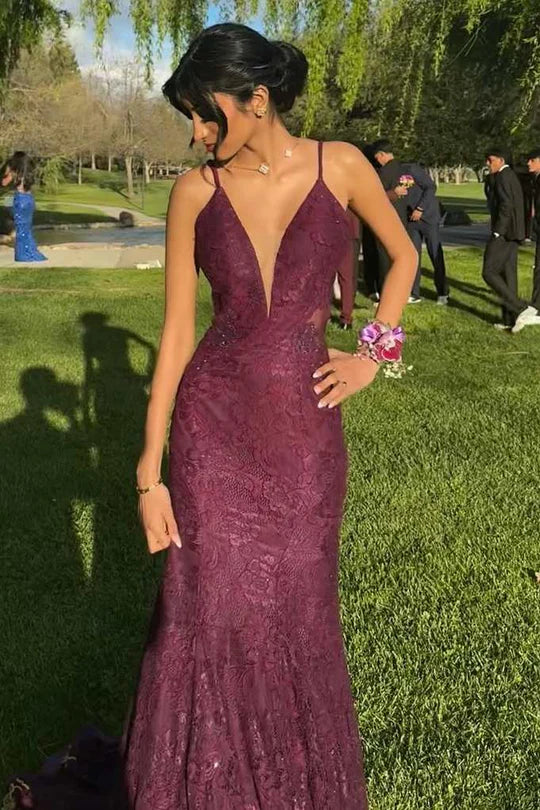 Sexy Mermaid Low V-Neck Open Back Lace Party Prom Dress