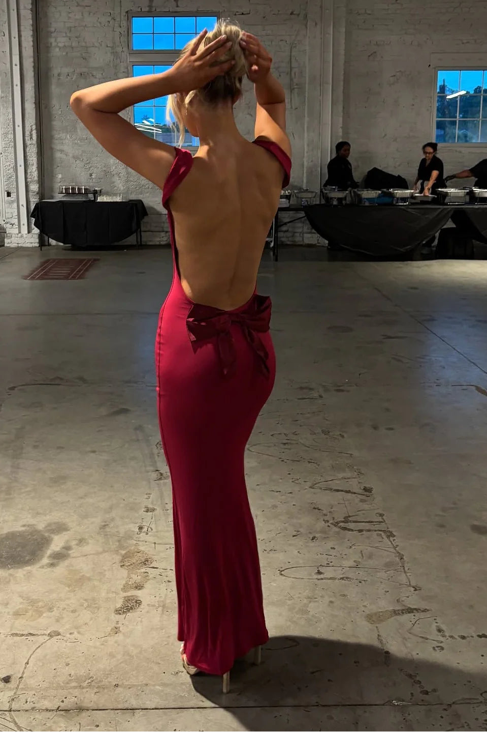 Sexy Satin Fitted Backless With Bow Bateau Straps Party Prom Dress 