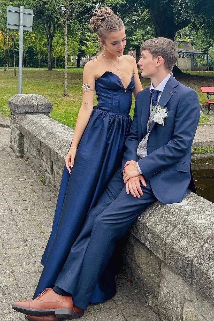 Simple Satin A-Line V-Neck Strapless Lace-Up Party Prom Dress