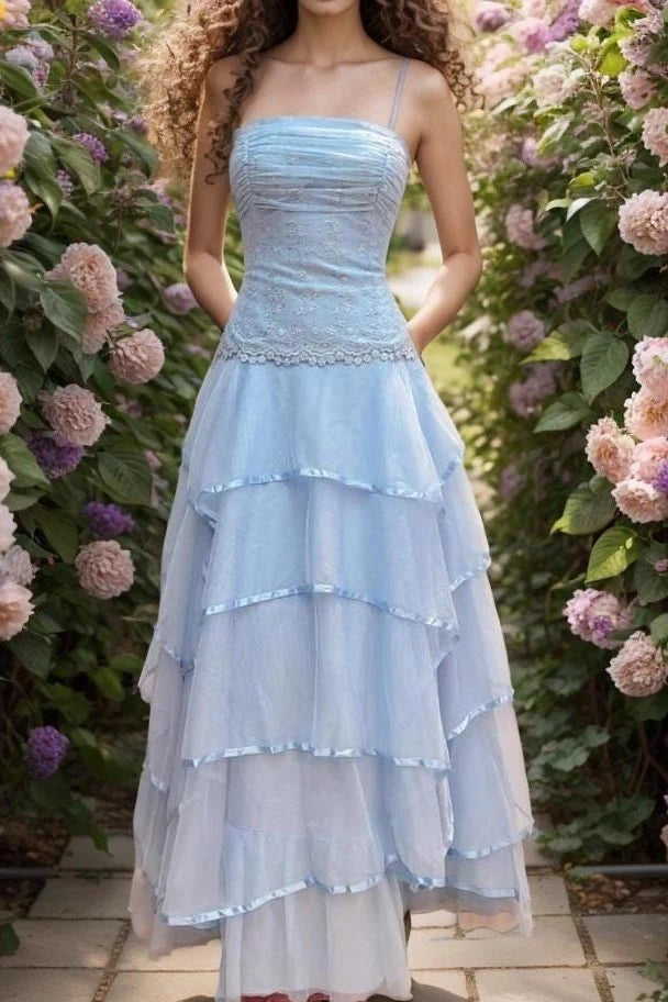 Spaghetti Straps Lace-Up Tiered A-Line Party Prom Dress With Appliques