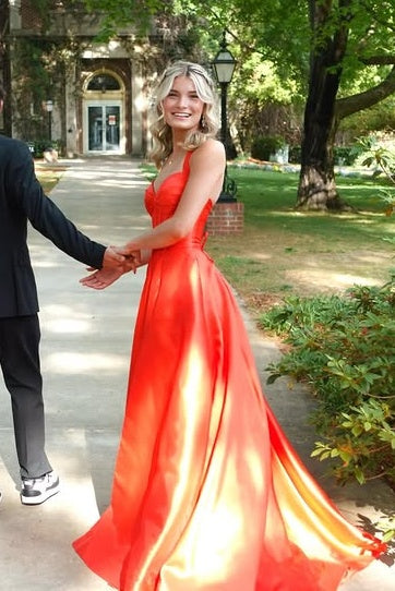 Sweetheart Halter Satin A-Line Party Prom Dress With Train