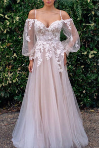 Sweetheart Long Sleeves Tulle A-Line Appliques Wedding Dress