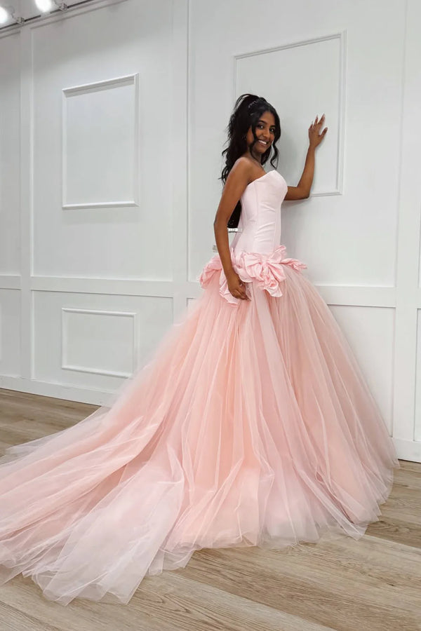 Sweetheart Sleeveless Satin And Tulle Party Prom Dress With Train