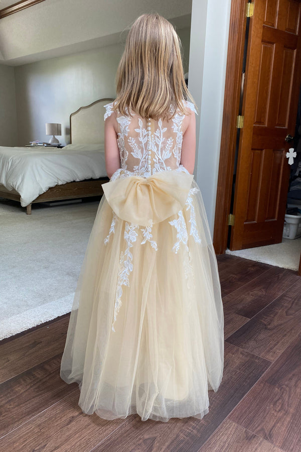 Tulle A-Line Lace Appliques Long Flower Girl Dress With Bow 