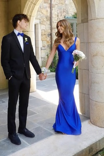 V-Neck Sleeveless Open Back Satin Mermaid Party Prom Dress