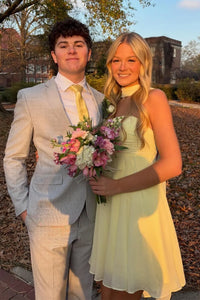 Yellow Chiffon A-Line Strapless Short Homecoming Dress