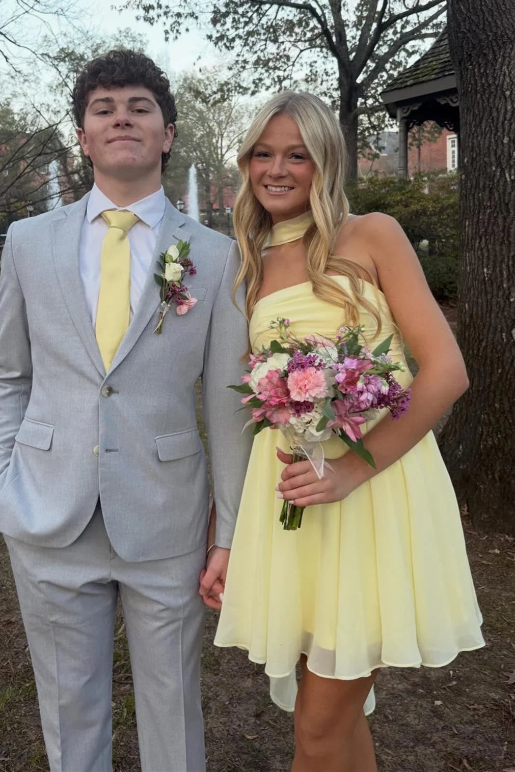 Yellow Chiffon A-Line Strapless Short Homecoming Dress