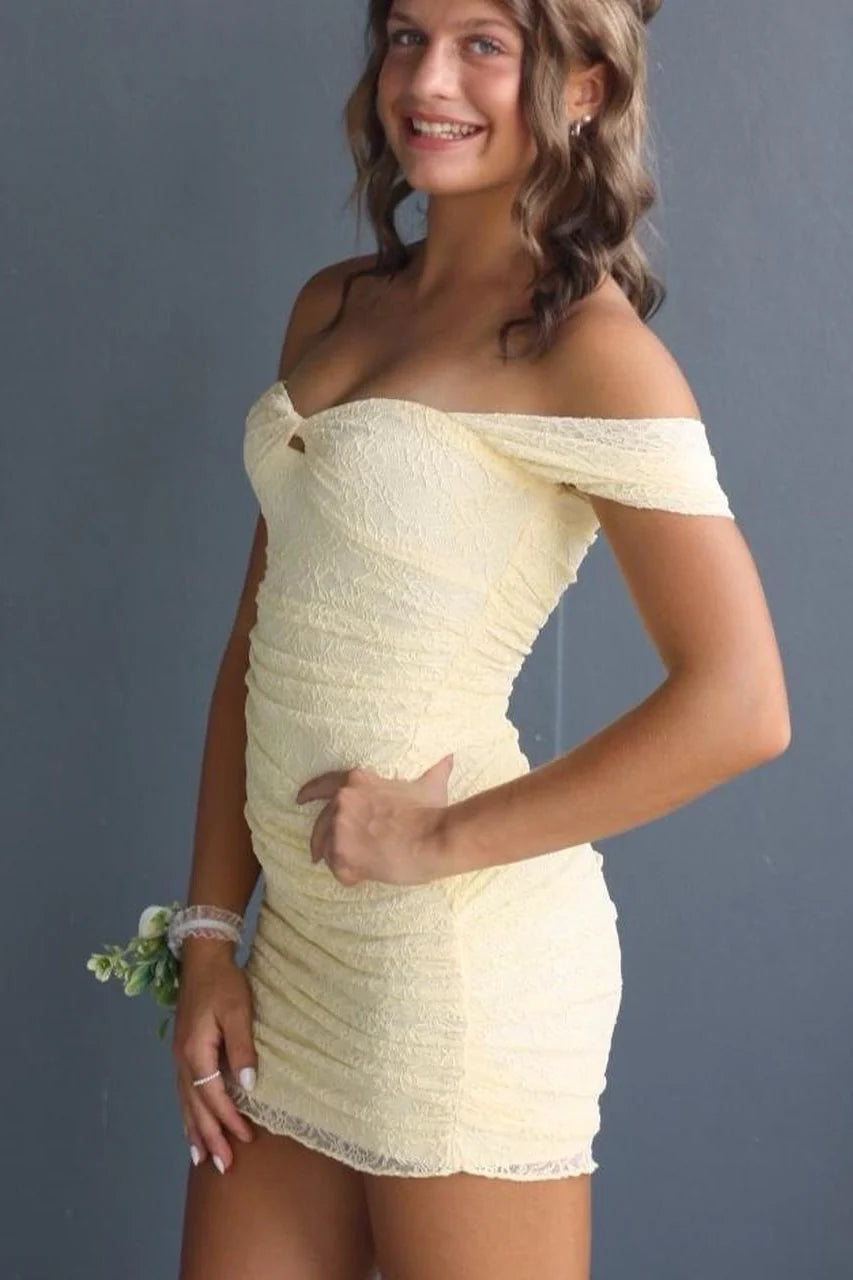 Yellow Off-Shoulder Fitted Ruched Empire Lace Homecoming Dress