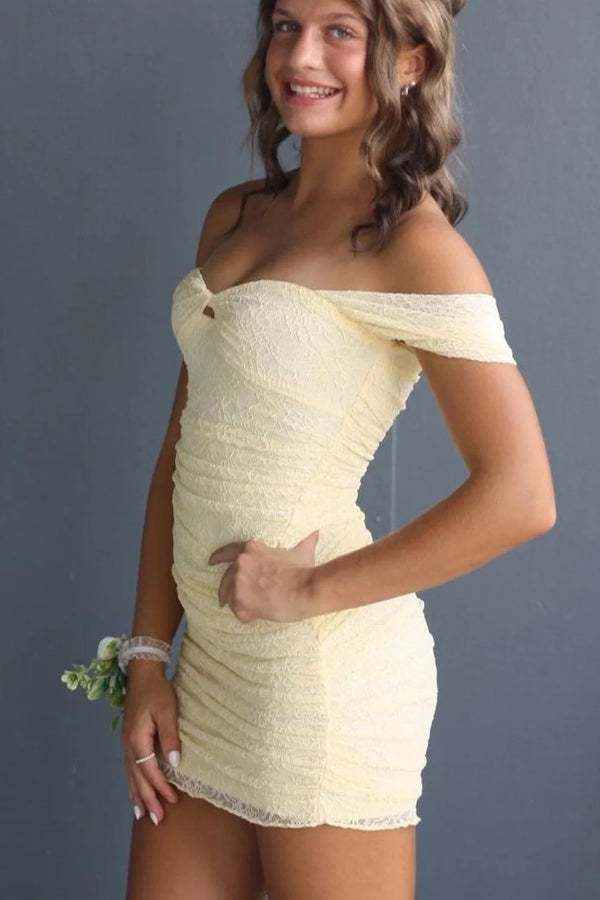 Yellow Off-Shoulder Fitted Ruched Empire Lace Homecoming Dress