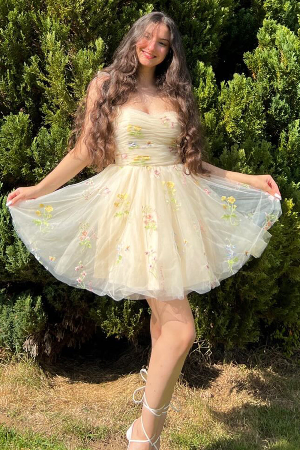 Princess Yellow Embroidery Pleated Tulle Short Party Dress