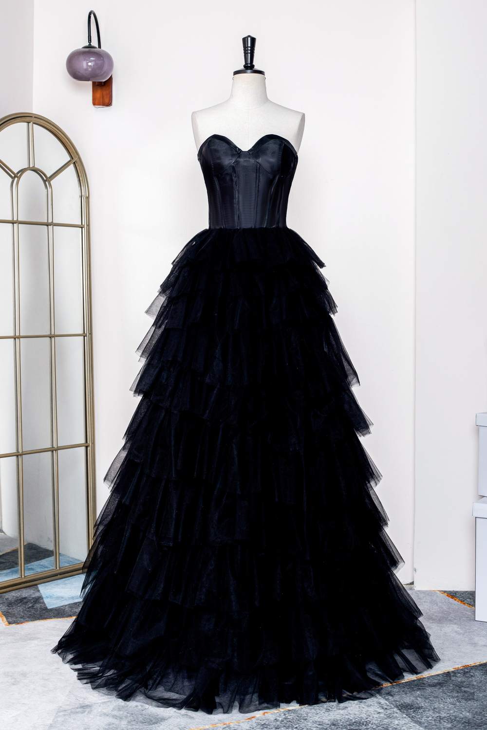 Sweetheart Black Layered Tulle A-Line Prom Dress – FancyVestido