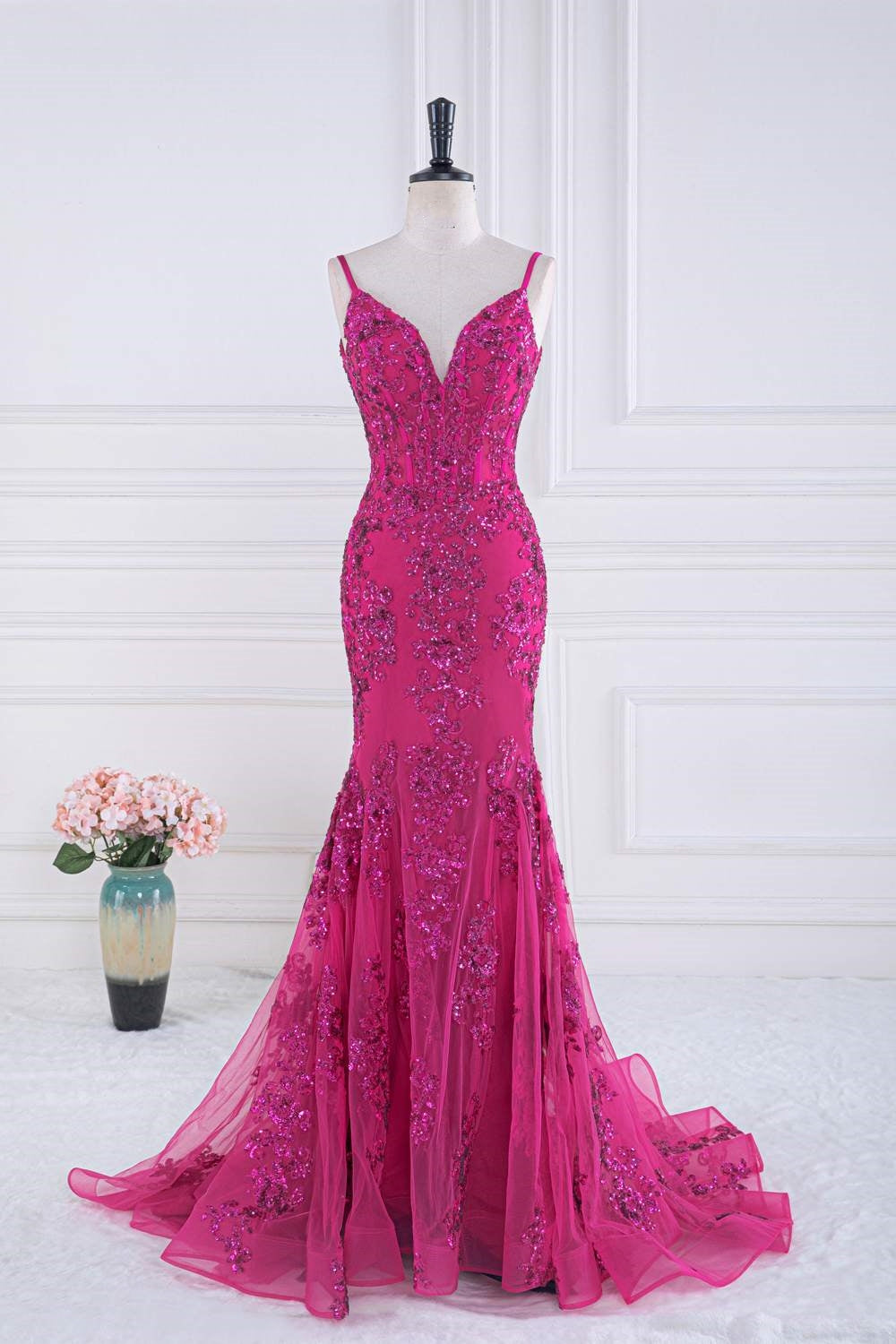 Magenta Straps V-Neck Sequin Appliques Mermaid Prom Dress