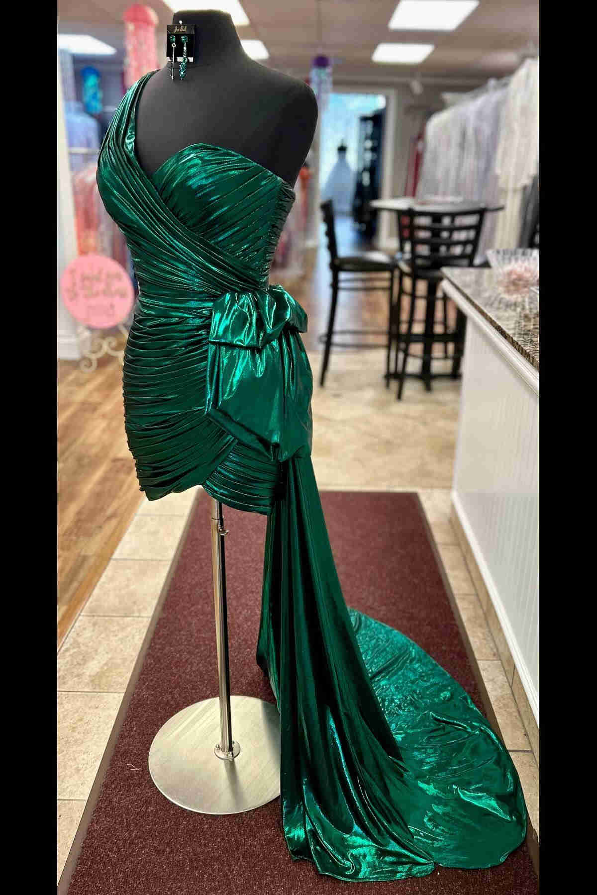 Metallic Green One Shoulder Stretch Ruched Short Homecoming Dress FancyVestido Metallic Green One Shoulder Stretch Ruched Short Homecoming Dress FancyVestido