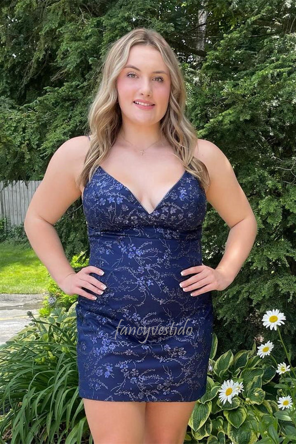 V-Neck Applique Tight Homecoming Dress with Lace-up