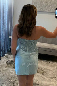 Strapless Applique Pleated Tight Homecoming Dress