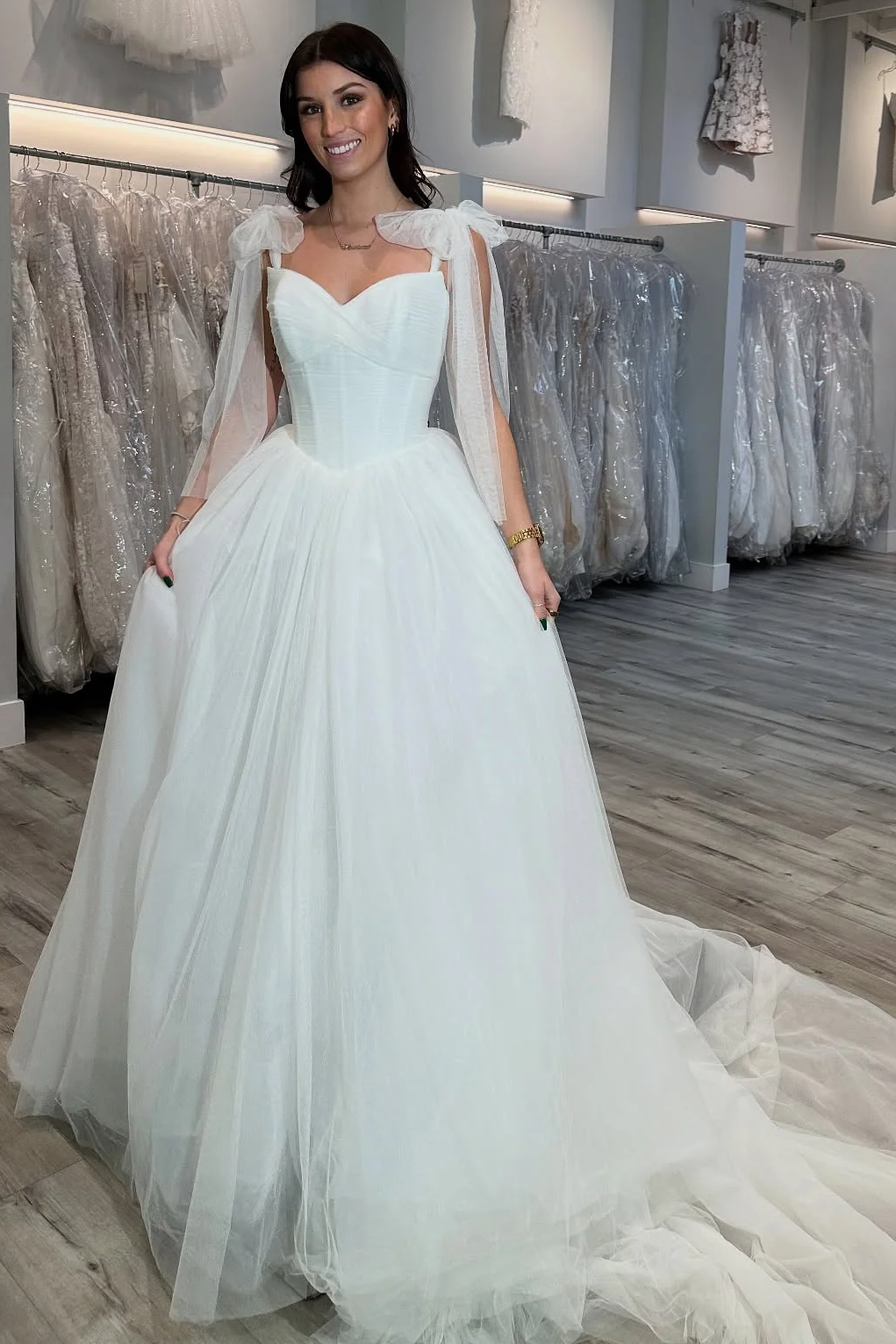 Elegant Bow Tie Straps A-Line Tulle Long Wedding Dress