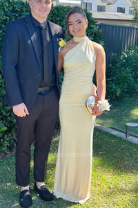 Elegant Yellow Halter Sheath Satin Maxi Prom Dress