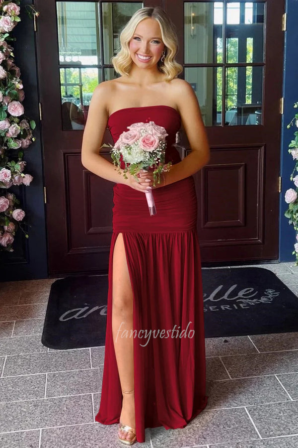 Elegant Fuchsia Strapless Ruched Mermaid Prom Dress with Slit
