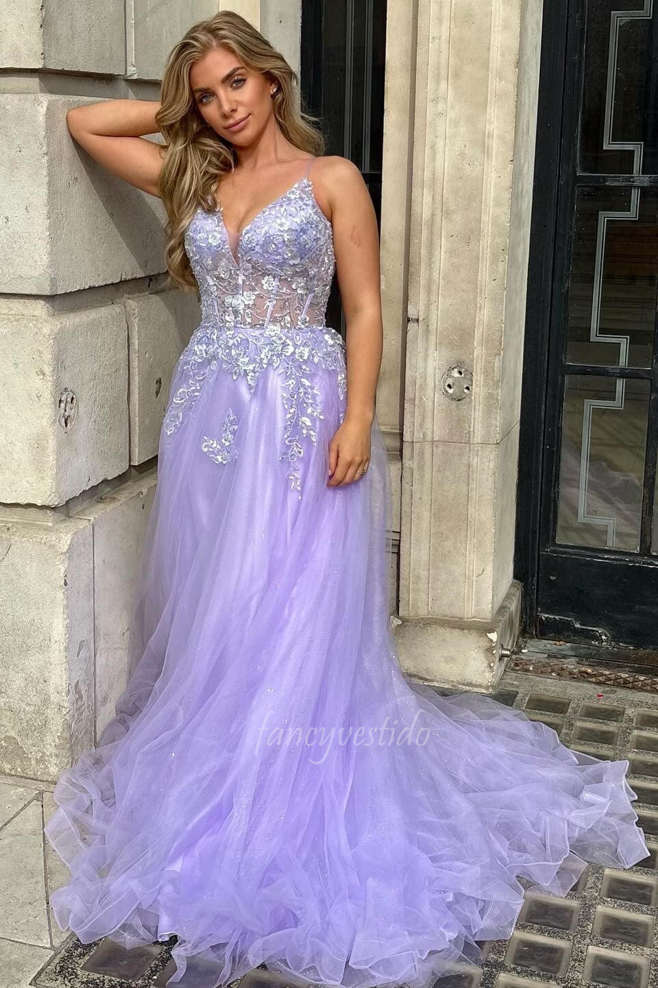 Elegant Lavender Lace Applique Corset Tulle Prom Dress