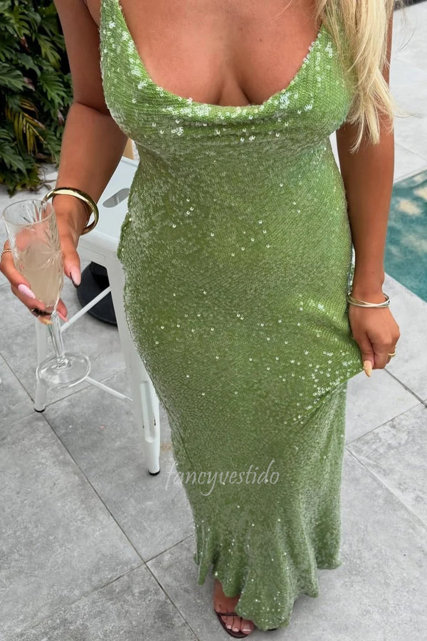 Chic Green Sequin Prom Dress with Spaghetti Straps