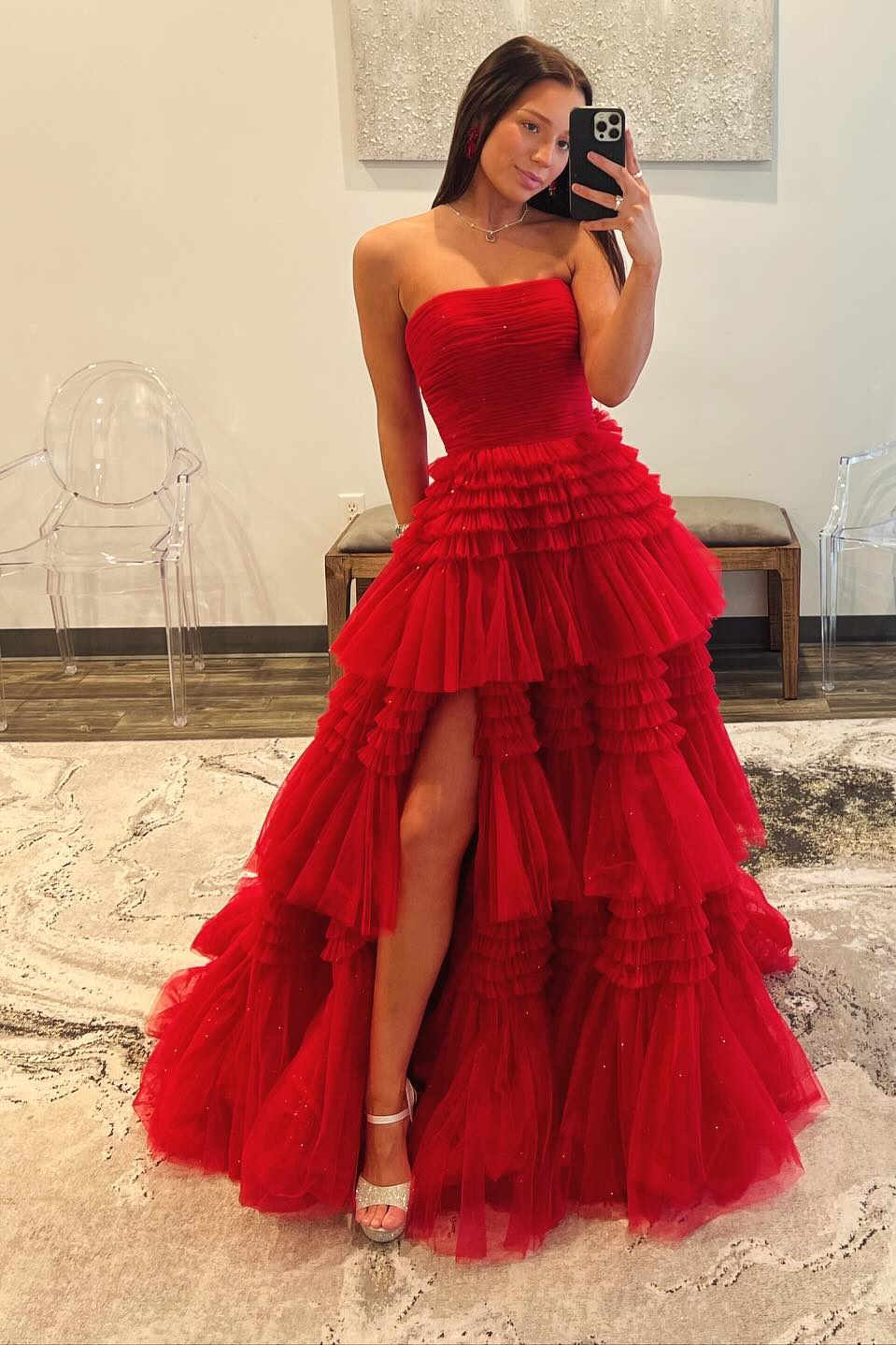 Strapless Fuchsia Pleated Tiered Tulle Prom Dress with Slit FancyVestido Strapless Fuchsia Pleated Tiered Tulle Prom Dress with Slit FancyVestido