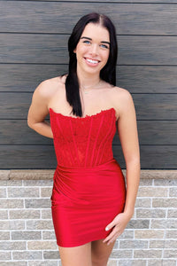 Strapless Fuchsia Appliques Pleated Tight Homecoming Dress