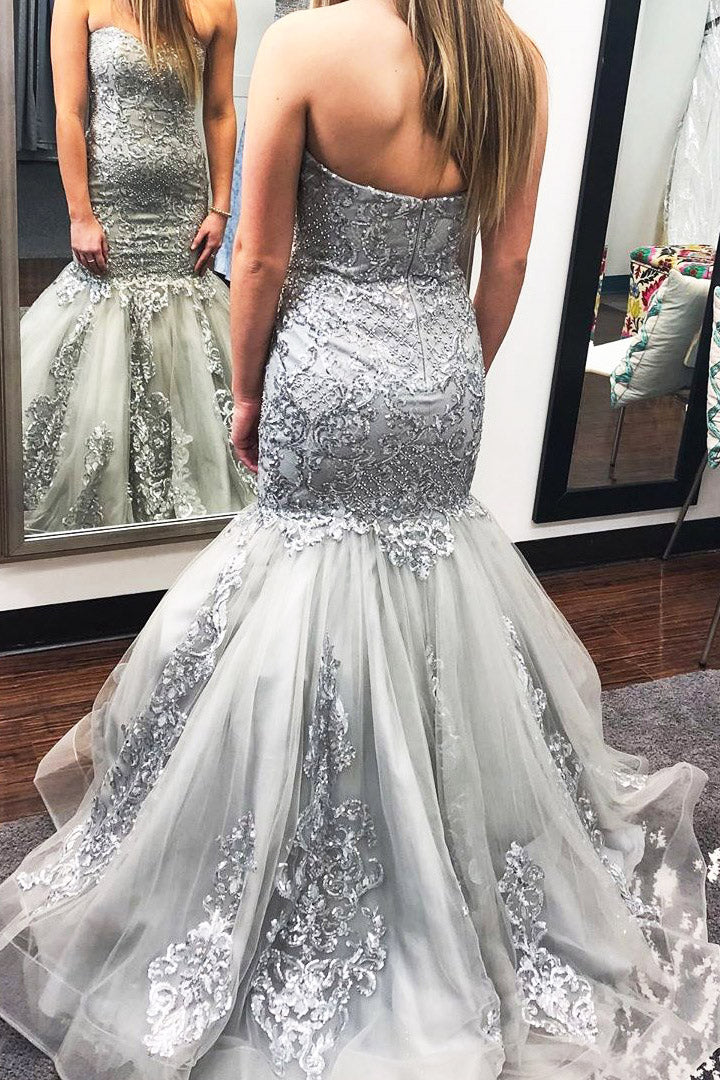 Plus Size Sweetheart Mermaid Silver Long Prom Dress with Appliques