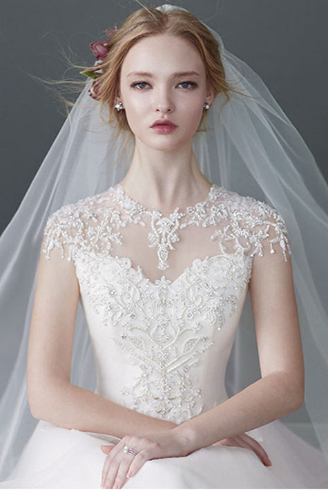 Long Length Double Layered White Veil