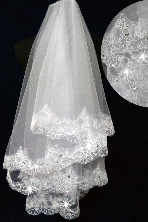 1.5 Meters Lace Appliqued White Bridal Veil