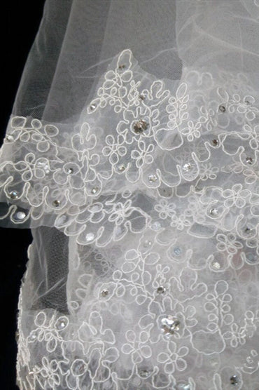 1.5 Meters Lace Appliqued White Bridal Veil