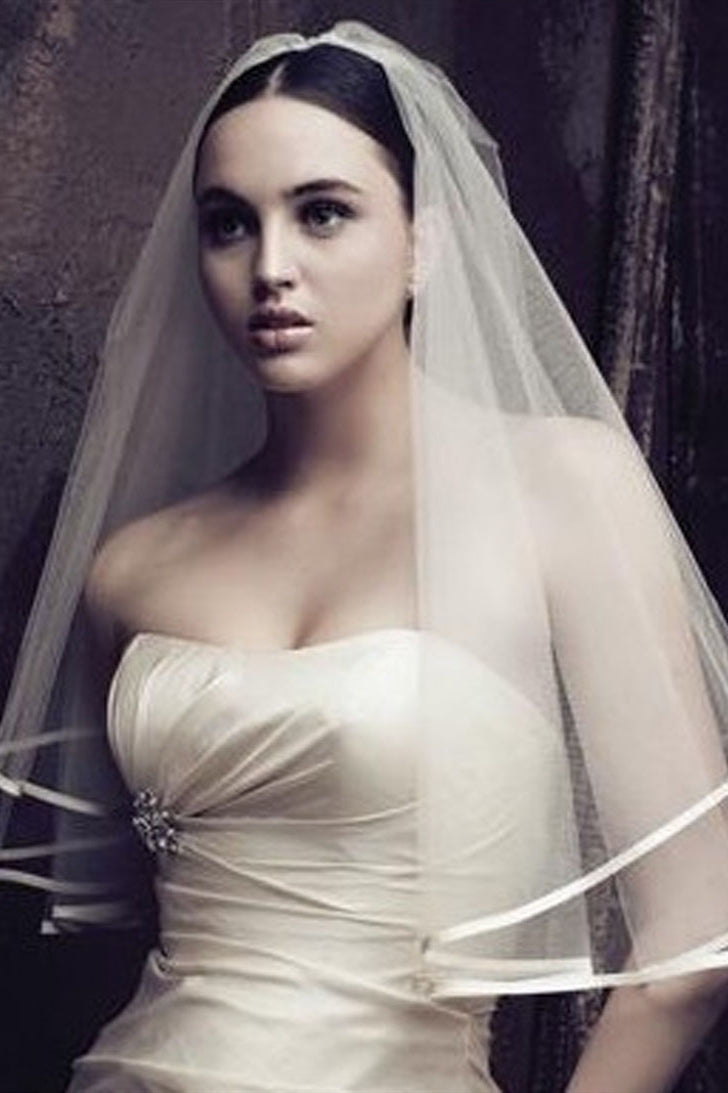 Simple White Bridal Veil