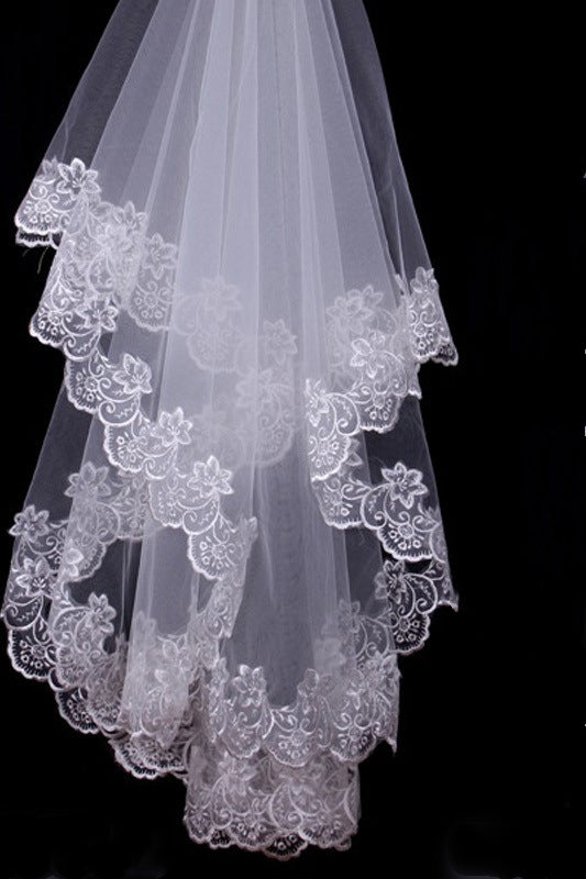 2 Meters Lace Appliqued Off White Bridal Veil