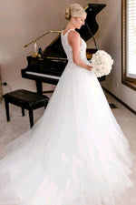 Lace Appliques Sleeveless Long White Bridal Dress
