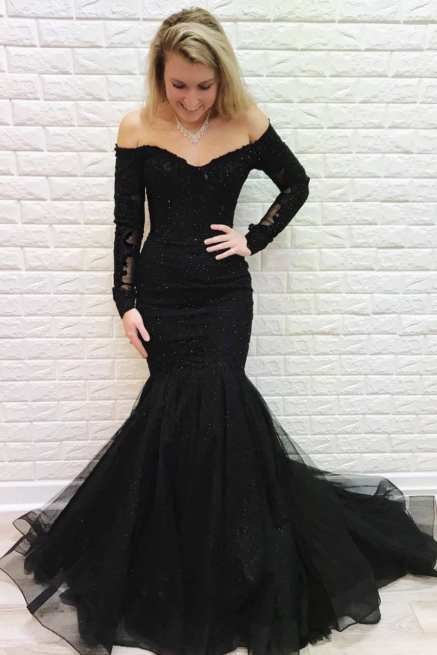 Black Off-the-Shoulder Long Sleeve Lace Mermaid Prom Dress FancyVestido Black Off-the-Shoulder Long Sleeve Lace Mermaid Prom Dress FancyVestido